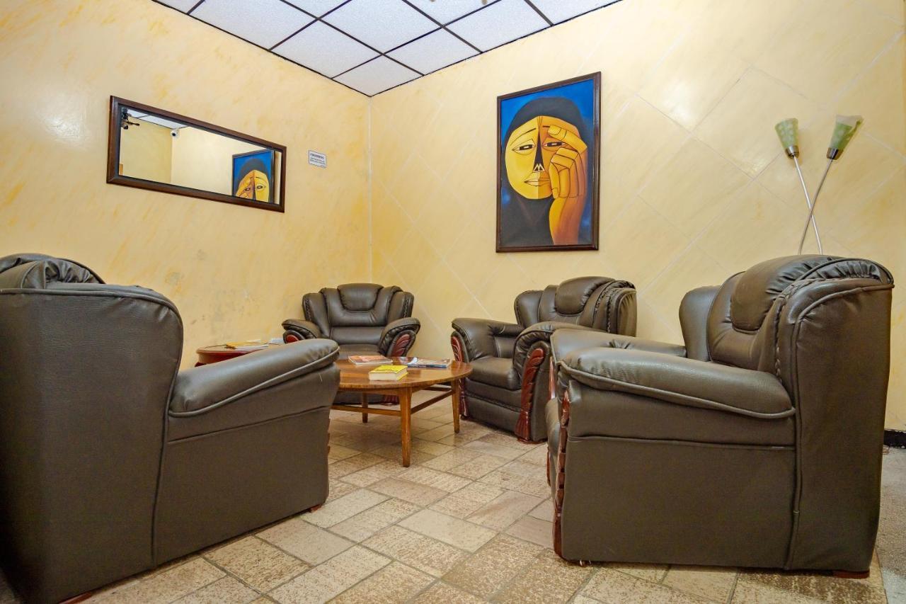Ayenda Europa Hotel Bogota Luaran gambar