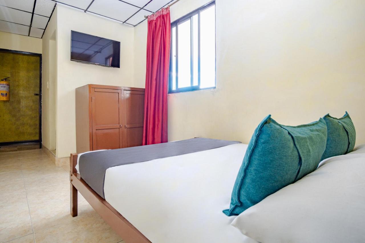 Ayenda Europa Hotel Bogota Luaran gambar