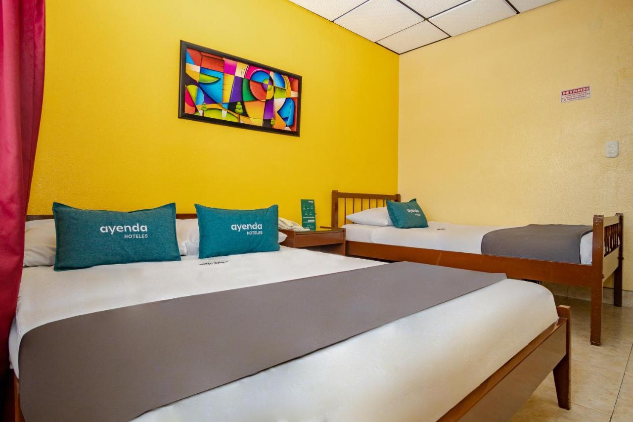Ayenda Europa Hotel Bogota Luaran gambar